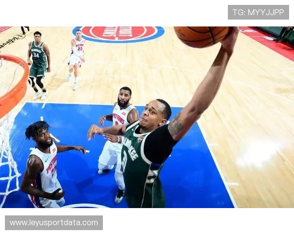 兰代尔底薪打出首发表现，19分9篮板6前场板惊艳