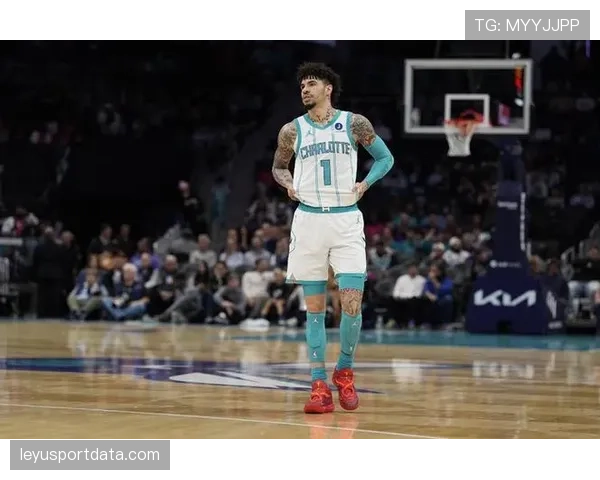 Shams报道:黄蜂队拉梅洛·鲍尔预计将因脚踝伤势缺席剩余常规赛 Shams报道:黄蜂队拉梅洛·鲍尔预计将因脚踝伤势缺席剩余常规赛